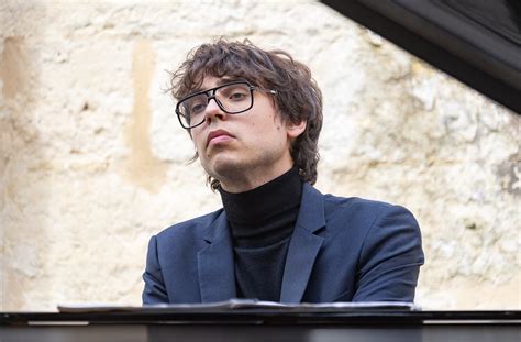 lucas debargue concert.